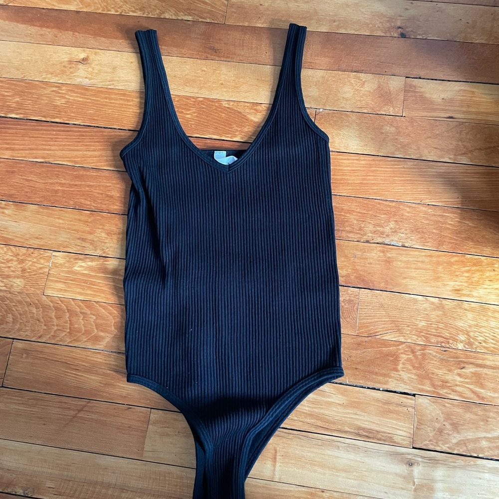 Bundle Of Basics! - image 4